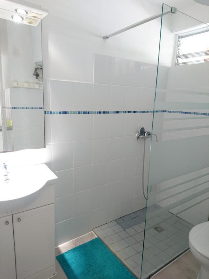Location Proche Plage Le Gosier  Ngoại thất bức ảnh